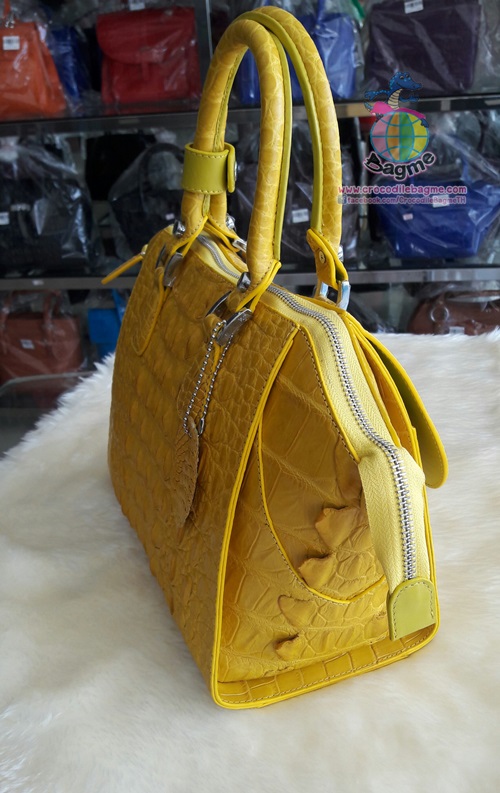 รูปภาพที่#3 ของสินค้า : พร้อมส่ง กระเป๋าถือ สะพายหญิงBT8115 หัว รูปภาพที่3 ของสินค้า : พร้อมส่ง กระเป๋าถือ สะพายหญิงBT8115 หัว