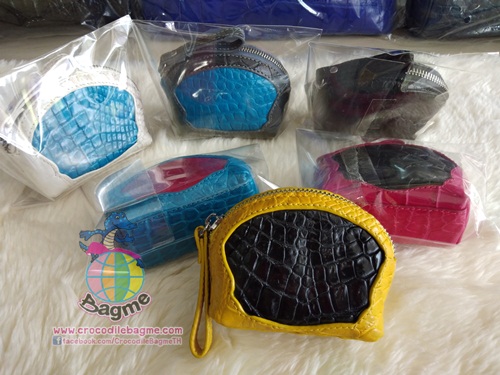 รูปภาพที่#3 ของสินค้า : พร้อมส่ง กระเป๋าใส่เหรียญปะ2สี รูปภาพที่3 ของสินค้า : พร้อมส่ง กระเป๋าใส่เหรียญปะ2สี