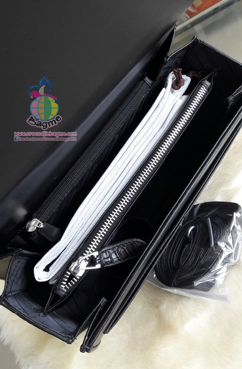 รูปภาพที่#3 ของสินค้า : พร้อมส่ง กระเป๋าถือ สะพายหญิงBT898 หัว(สีดำ) มีสายสะพาย รูปภาพที่3 ของสินค้า : พร้อมส่ง กระเป๋าถือ สะพายหญิงBT898 หัว(สีดำ) มีสายสะพาย