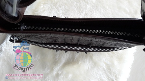 รูปภาพที่#3 ของสินค้า : พร้อมส่ง สะพายชายBN985 หนังหลัง รูปภาพที่3 ของสินค้า : พร้อมส่ง สะพายชายBN985 หนังหลัง
