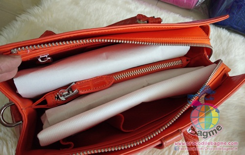 รูปภาพที่#3 ของสินค้า : พร้อมส่ง กระเป๋าถือ สะพายหญิงBT8163 ท้อง รูปภาพที่3 ของสินค้า : พร้อมส่ง กระเป๋าถือ สะพายหญิงBT8163 ท้อง